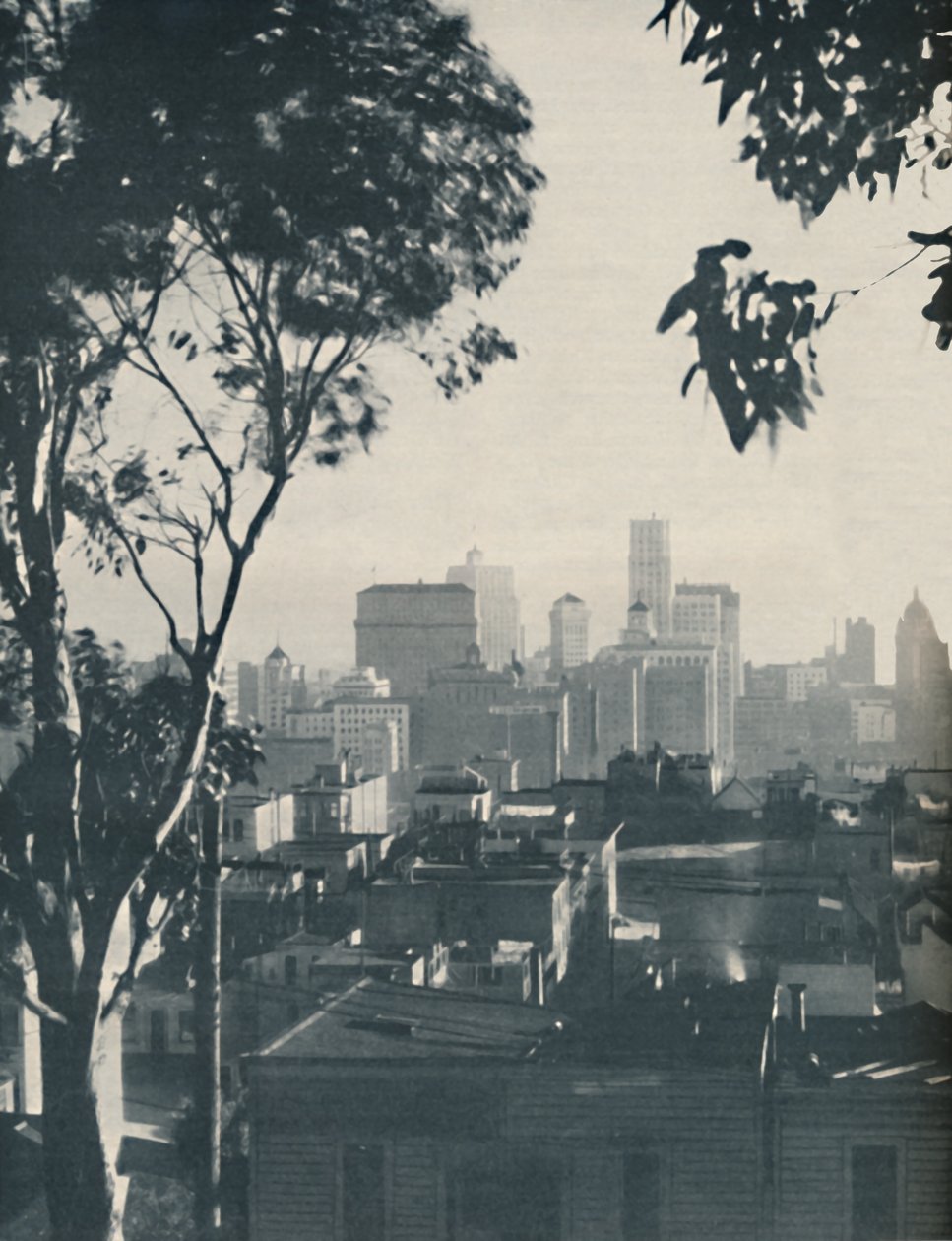 Boliger av hjemmekoselig tømmer i skyggen av betonggiganter, c1935 av Unbekannt