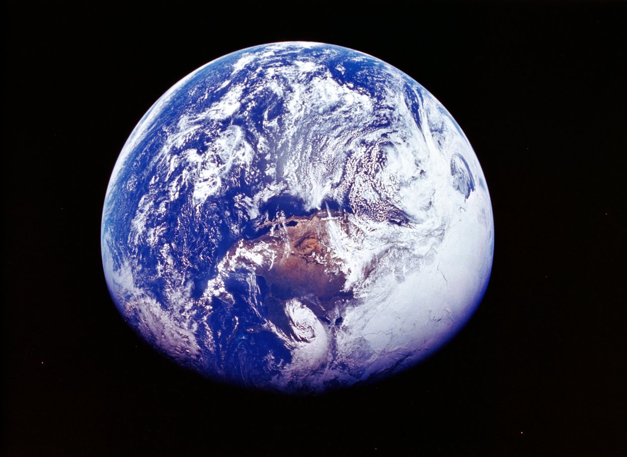 Jorden fra verdensrommet, fotografert av romfartøyet Apollo 16, 16. april 1972 av Unbekannt
