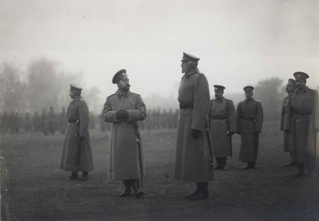 Keiser Nicholas II og storhertug Nikolai Nikolaevich ved Baranovichi, september 1914, 1914 av Unbekannt