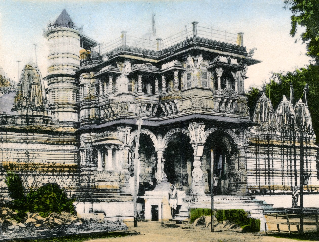 Inngang til Huthi Singhs grav, Ahmedabad, India, tidlig på 1900-tallet av Unbekannt
