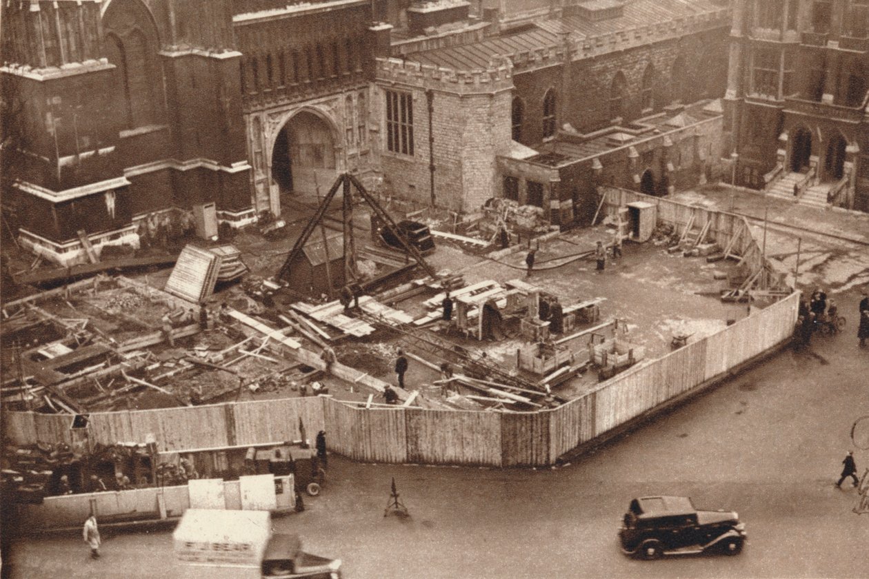Oppføring av annekset til Westminster Abbey i forkant av kong George VIs kroning, 1937 av Unbekannt