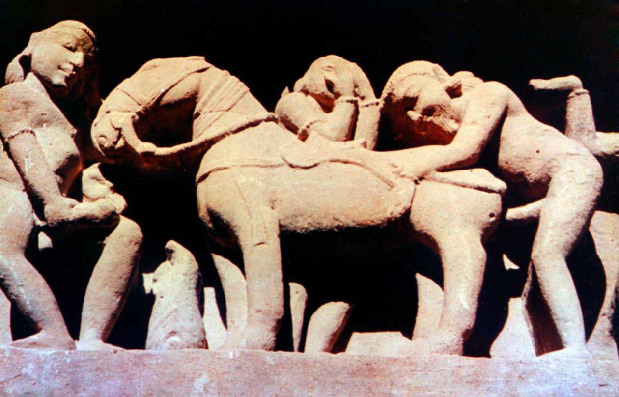 Erotisk skulptur, hinduistisk tempel, Khajuraho, India, 950 - 1050 av Unbekannt
