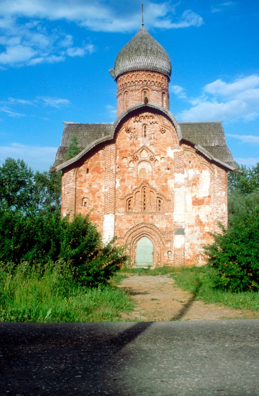 Eksteriør av en kirke, Novgorod, Russland av Unbekannt