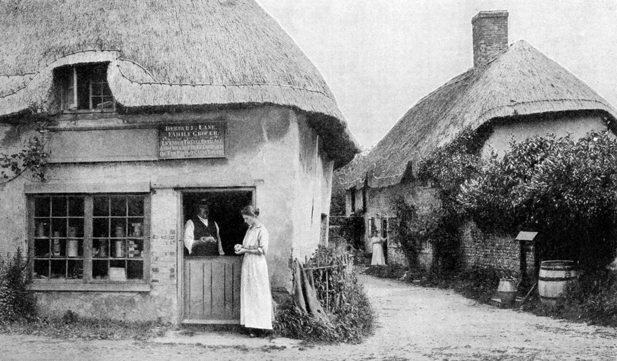 Familiekjøpmann, hjørnet av Bradford Peverell, Wessex, c1922 av Unbekannt