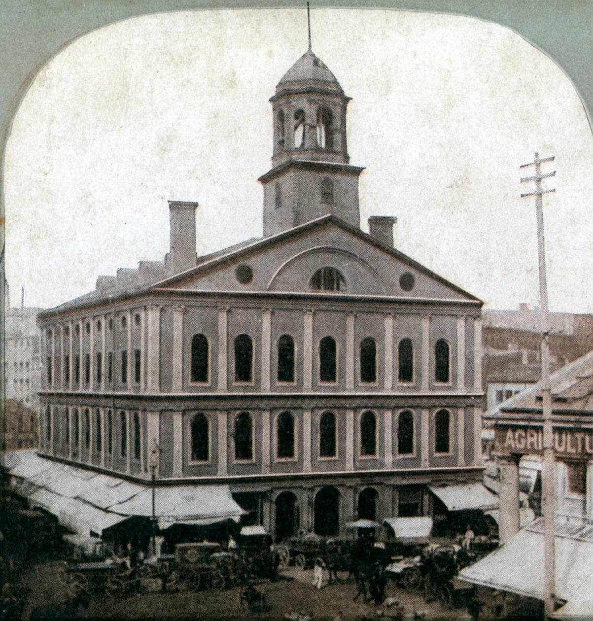 Faneuil Hall, Boston, Massachusetts, USA, sent på 1800-tallet av Unbekannt