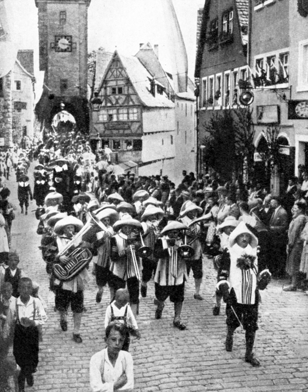 Festival i den middelalderske gamlebyen, Rothenburg ob der Tauber, Bayern, Tyskland, 1936 av Unbekannt