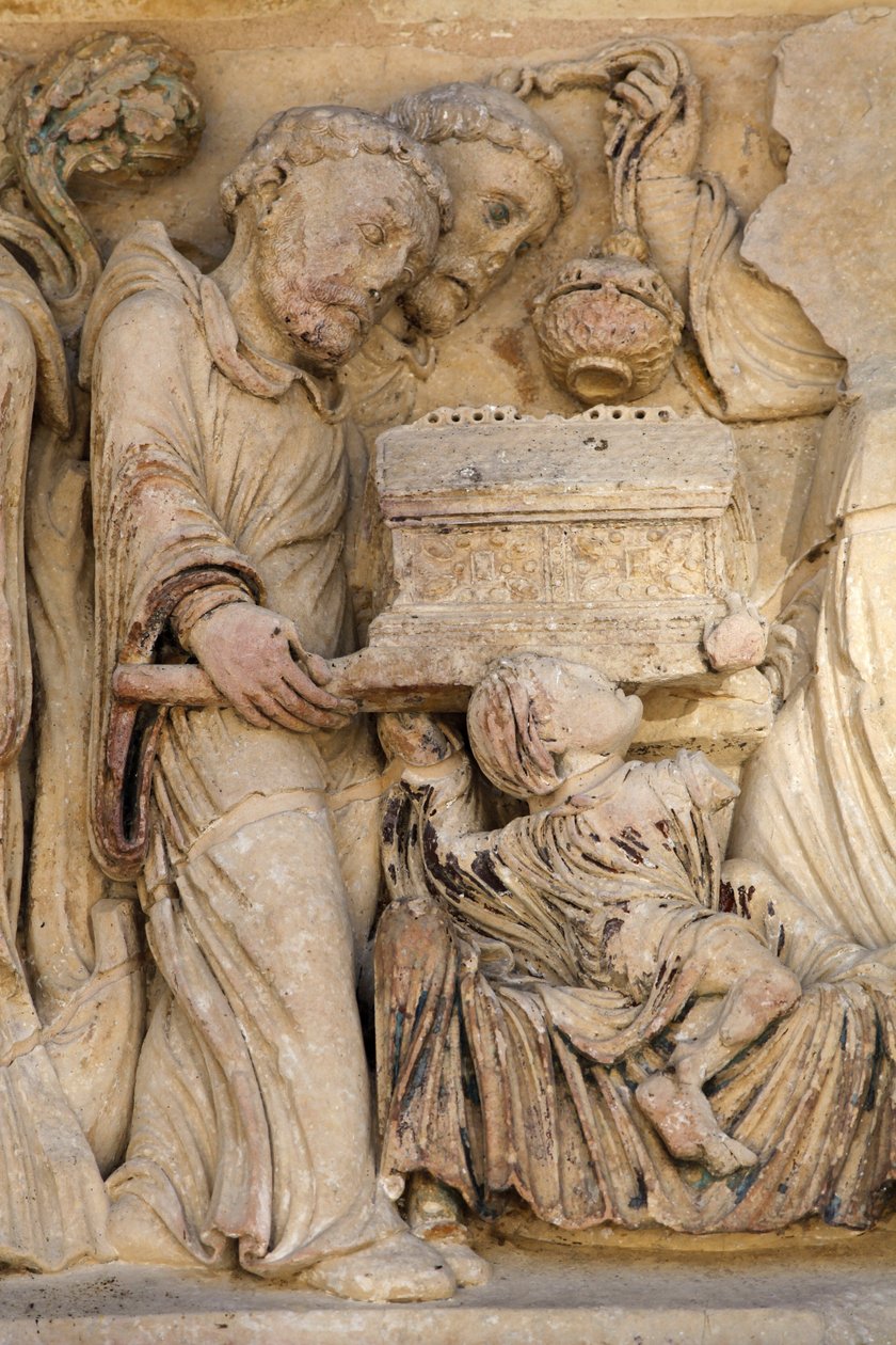 Fleury Abbey Basilica North gate skulptur: Saint Benedict's relikvieskrin Saint Benoit sur Loire Frankrike av Unbekannt