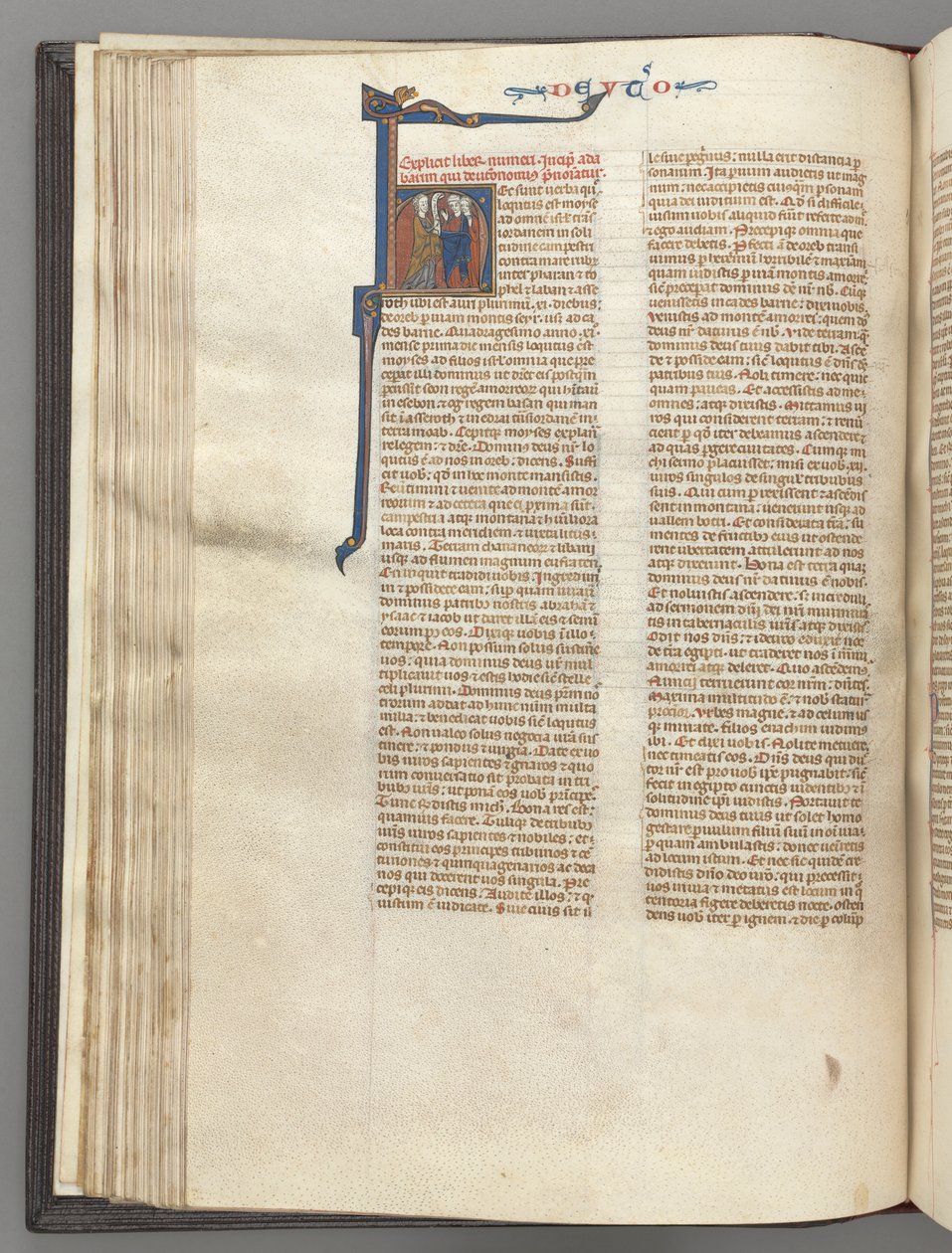 Fol. 62v, 5. Mosebok, historikk initial H, Moses med horn og rulleforkynnelse..., ca. 1275-1300 av Unbekannt