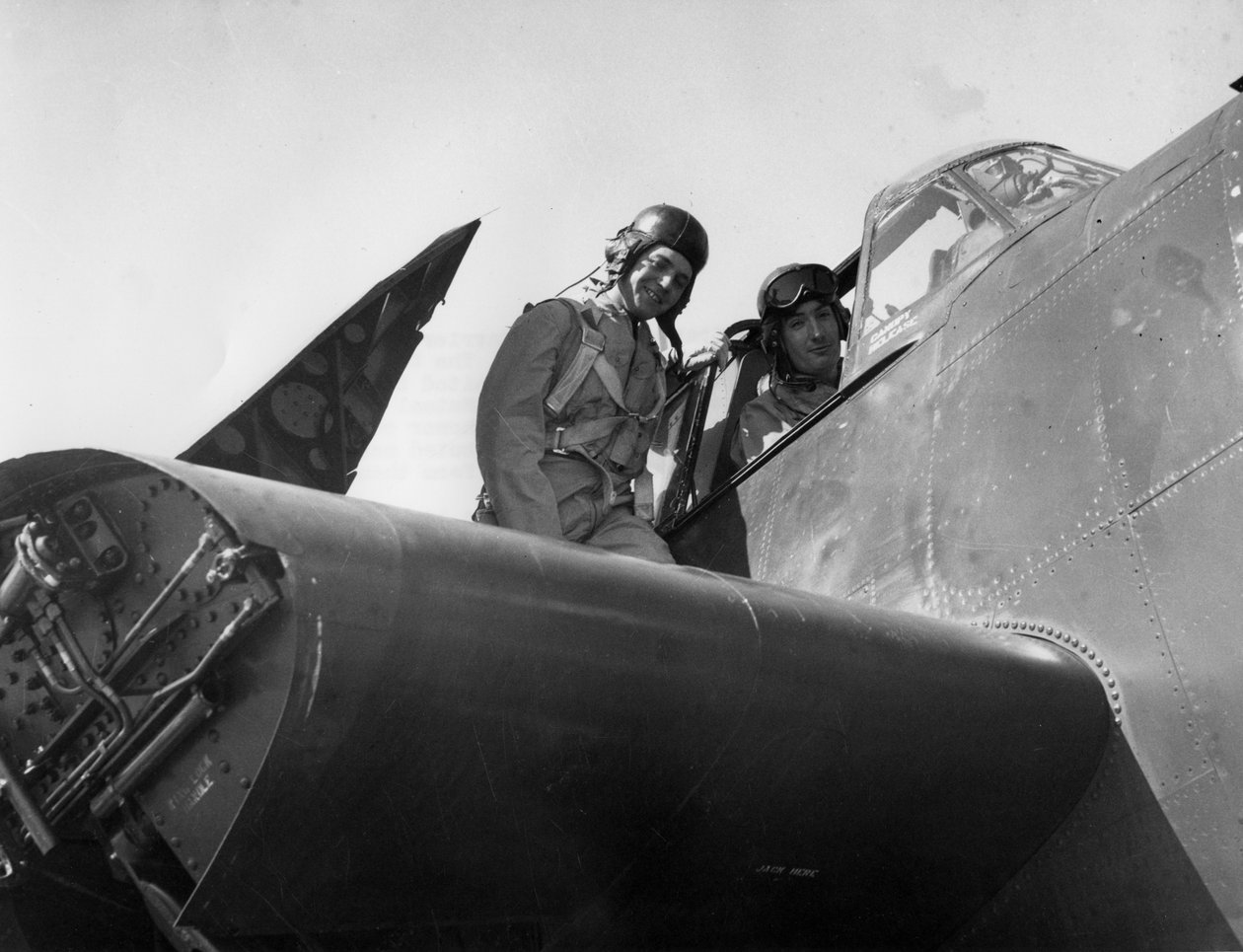 Fransk luftfartspersonell blir trent ved marineflystasjonen, Quonset, Rhode Island, USA, 1951 av Unbekannt
