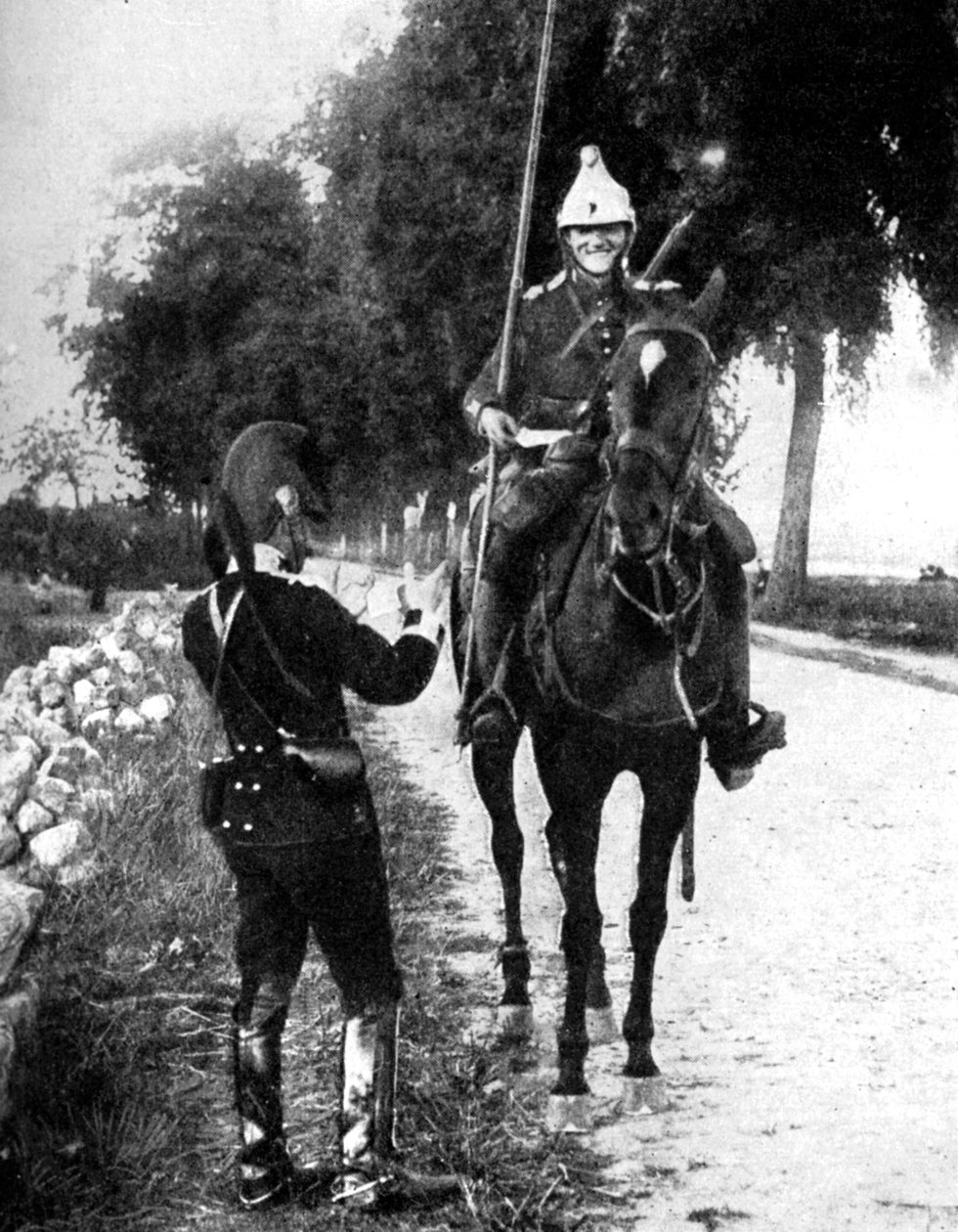 Fransk dragon, leverer pass for å varsle belgisk streiket, første verdenskrig, 1914 av Unbekannt