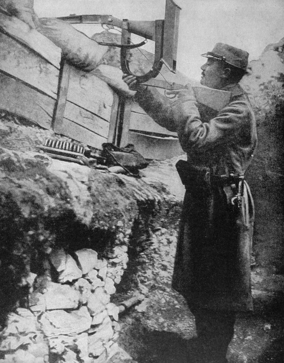 Fransk skyttergravsperiskoprifle, 1915 av Unbekannt