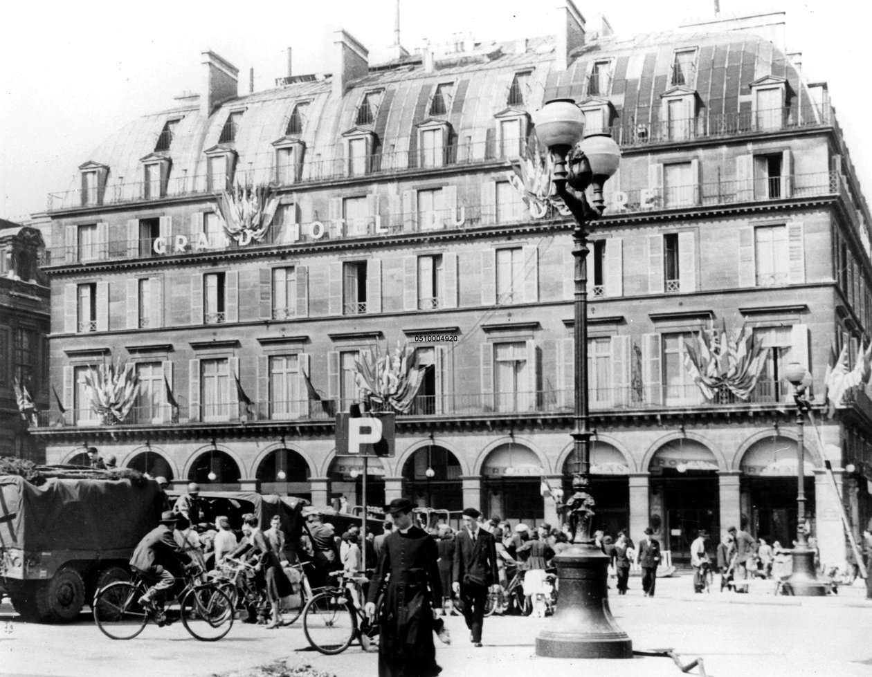 General Leclercs franske tropper i sentrum av Paris, august 1944 av Unbekannt