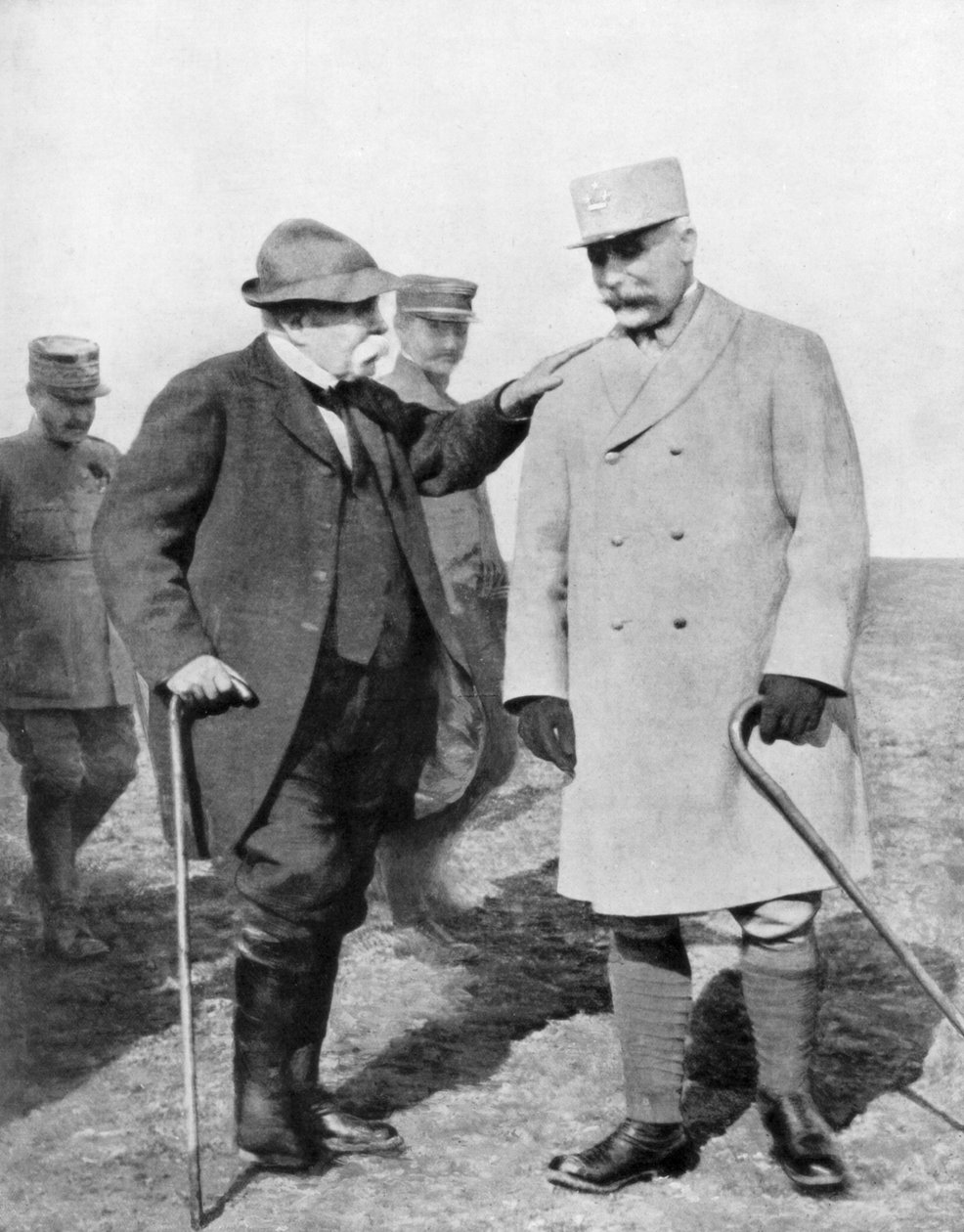 General Philippe Petain og Georges Clemenceau, 1926 av Unbekannt