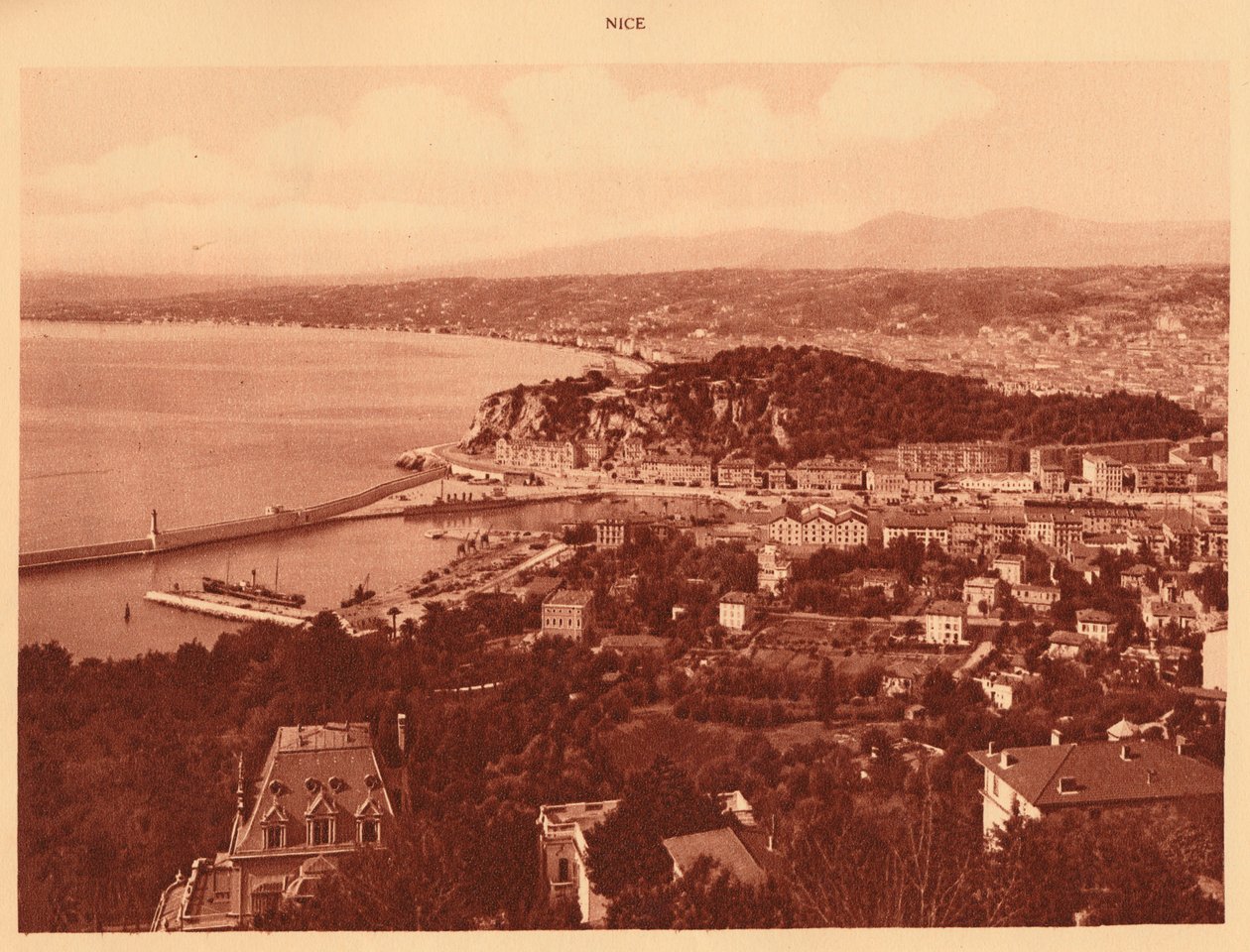 General View of Nice, 1930. av Unbekannt