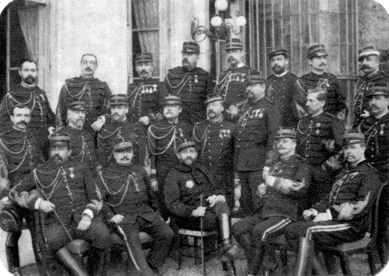 Georges Boulanger , fransk general og politiker, med andre hæroffiserer, 1888 av Unbekannt
