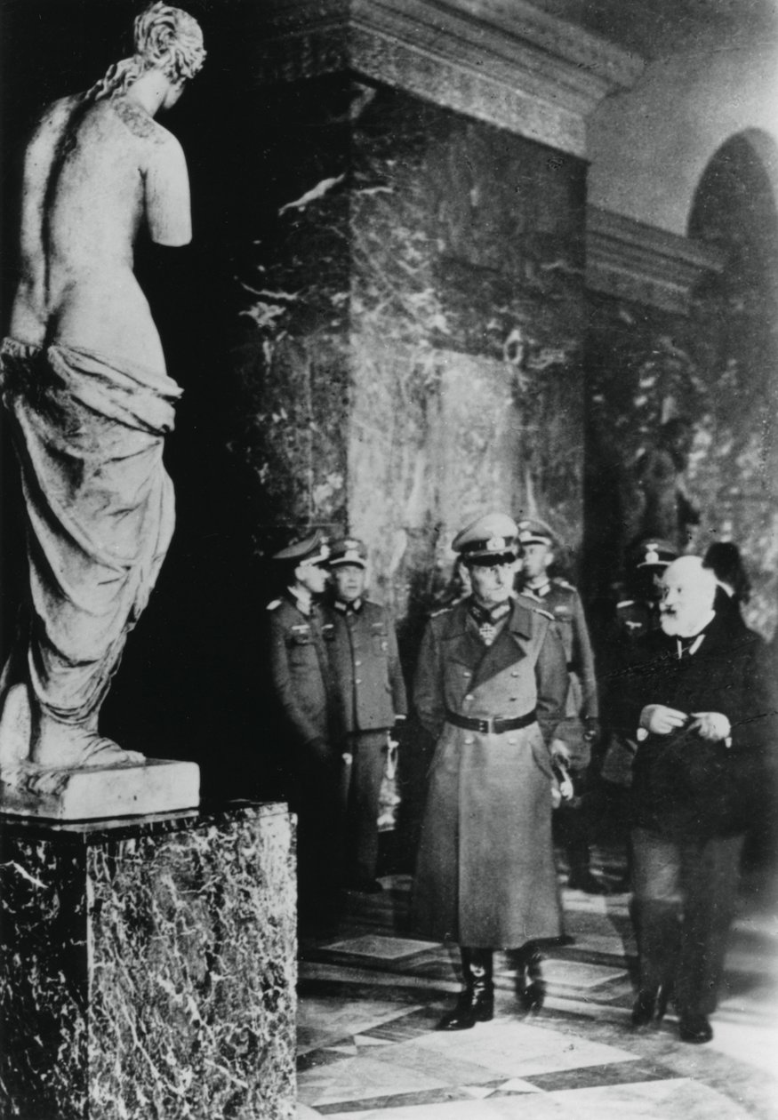 Den tyske feltmarskalken von Rundstedt besøkte Louvre, okkuperte Paris, oktober 1940 av Unbekannt
