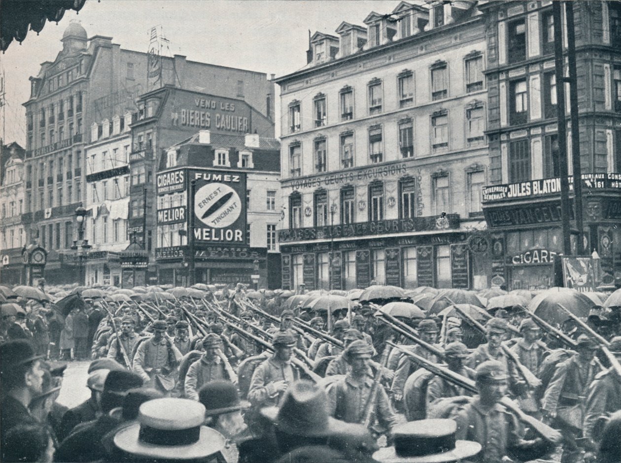 Tysk infanteri på vei inn i Brussel i regnet, 1914 av Unbekannt
