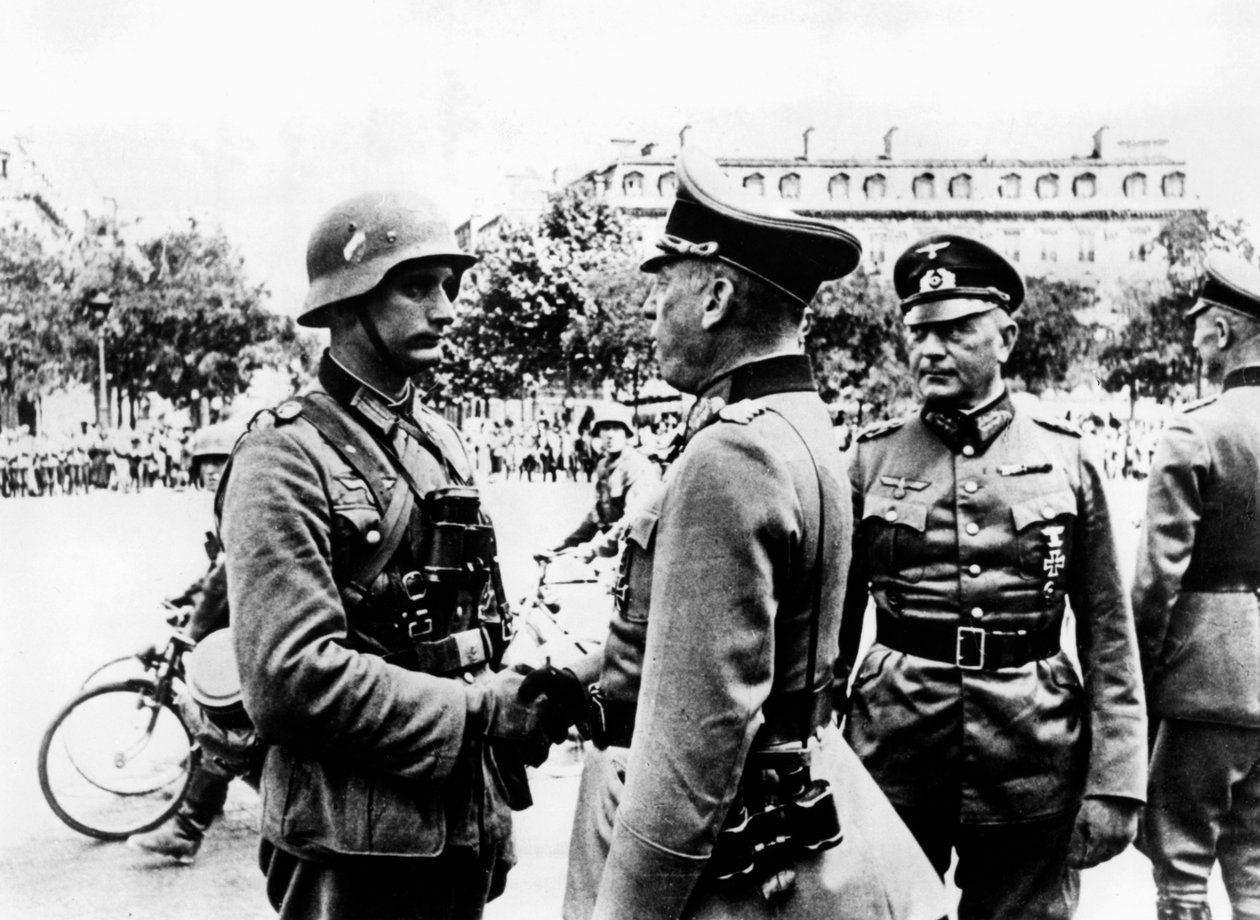 Tysk seiersparade etter erobringen av Paris, juni 1940 av Unbekannt