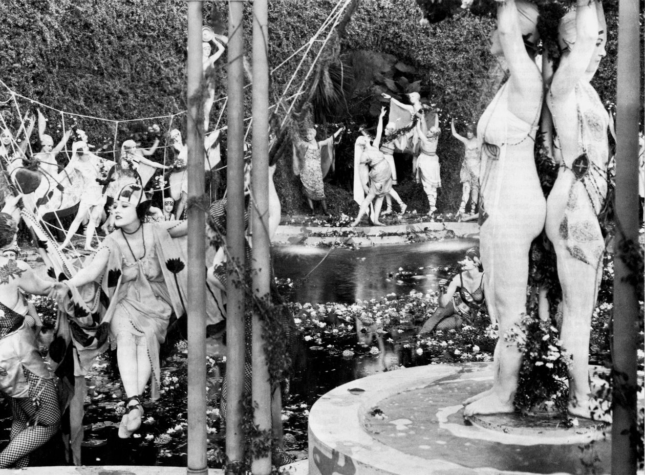 Gloria Swanson i filmen Dont Change Your Husband, 1919 av Unbekannt