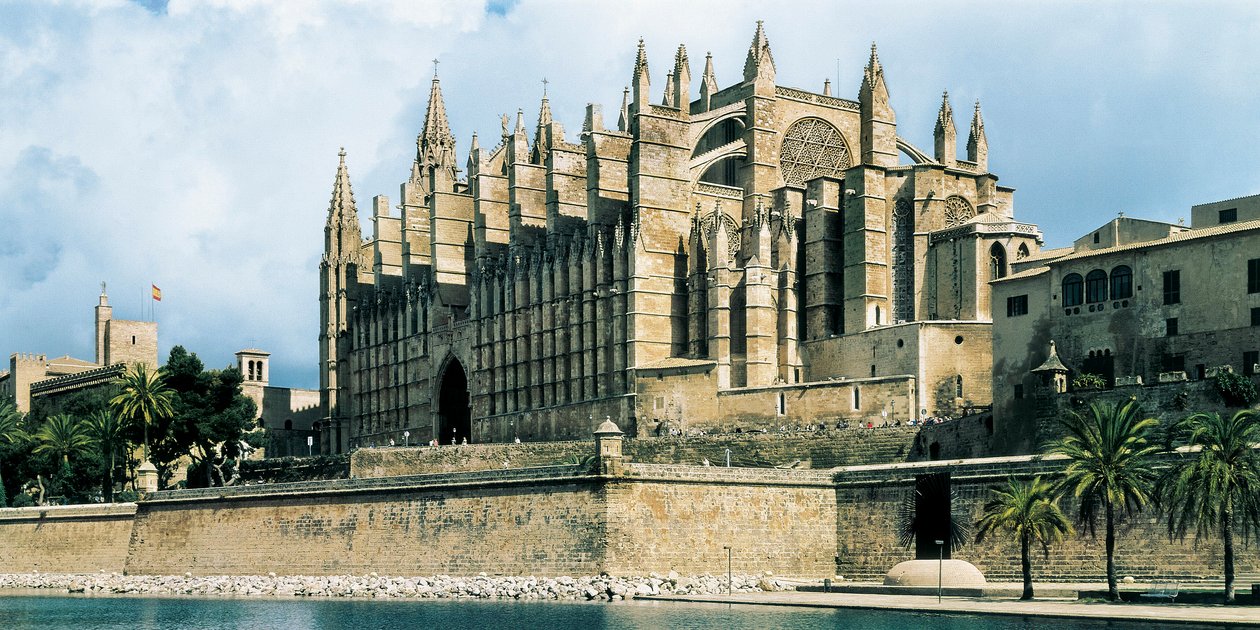 Gotisk kunst: utsikt over katedralen Saint Mary, Palma de Mallorca. 1260-1630, Palma de Mallorca (Mallorca), Spania av Unbekannt