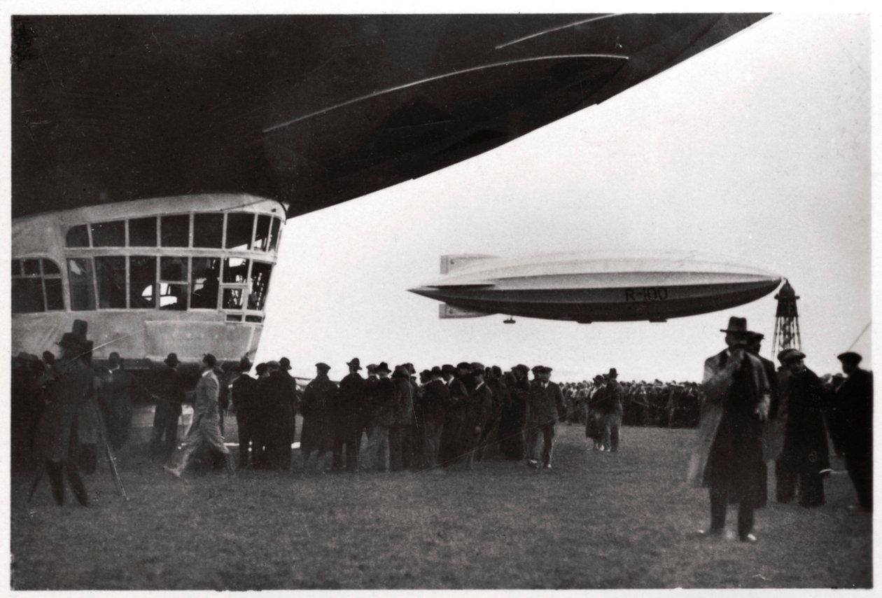 HM Airship R100, 1930 1933 av Unbekannt
