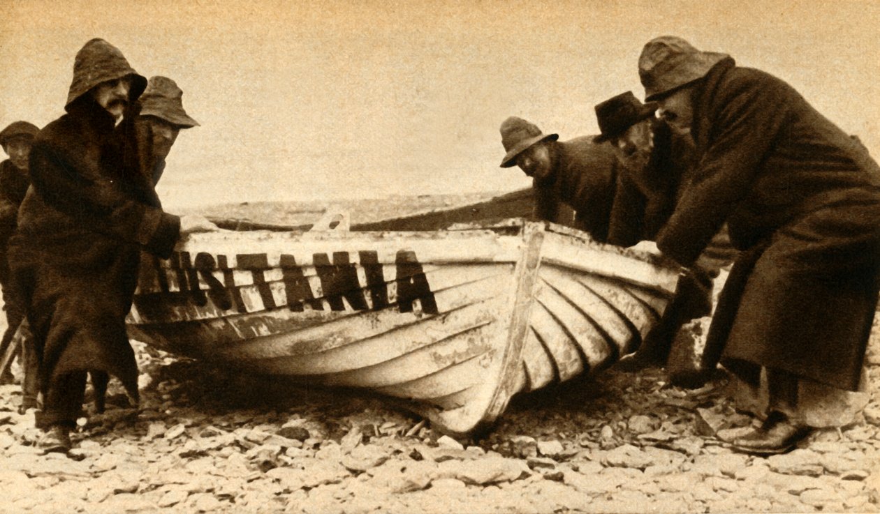 Opphaling av en av Lusitanias-båtene, Irland, mai 1915, 1933. av Unbekannt