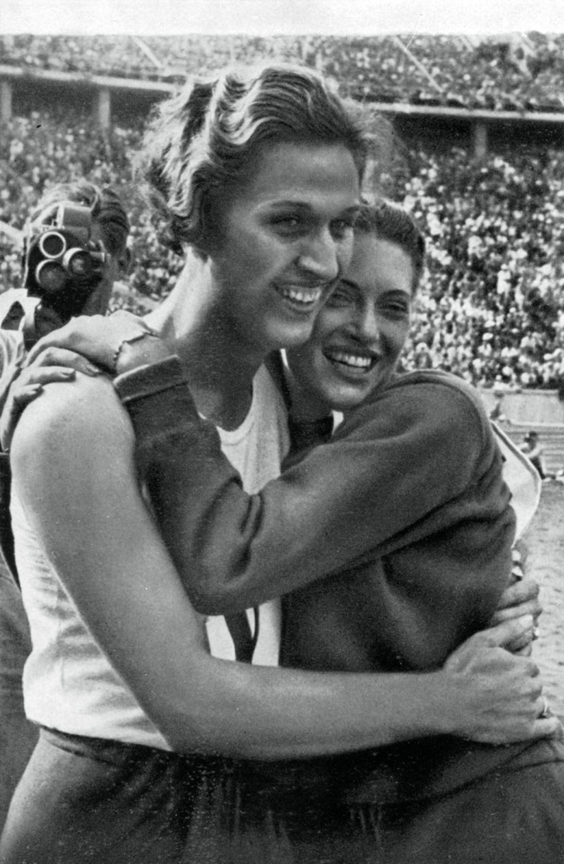 Helen Stephens og Alice Arden, amerikanske idrettsutøvere, OL i Berlin, 1936 av Unbekannt