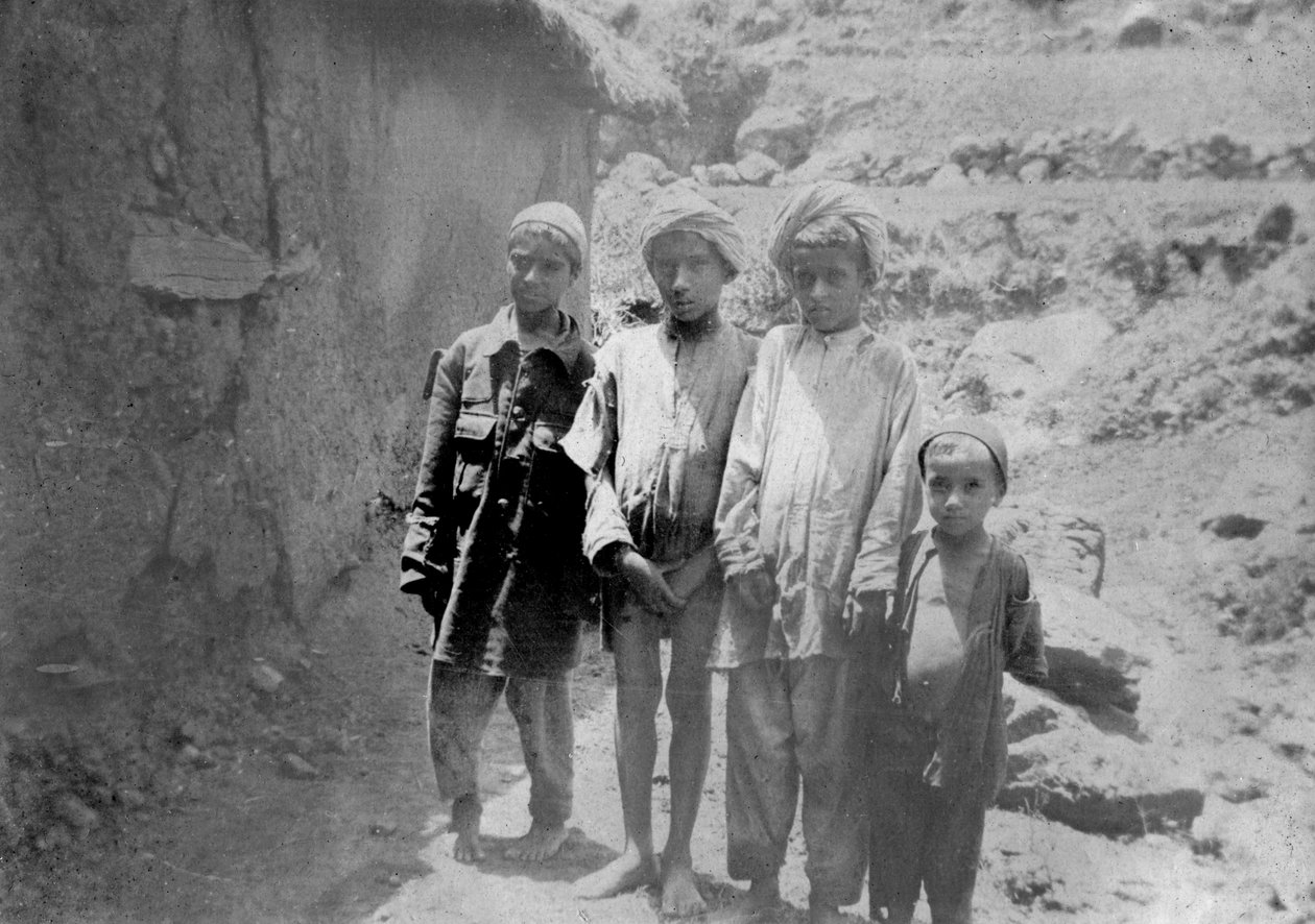Hill stammebarn, Chakrata, 1917 av Unbekannt