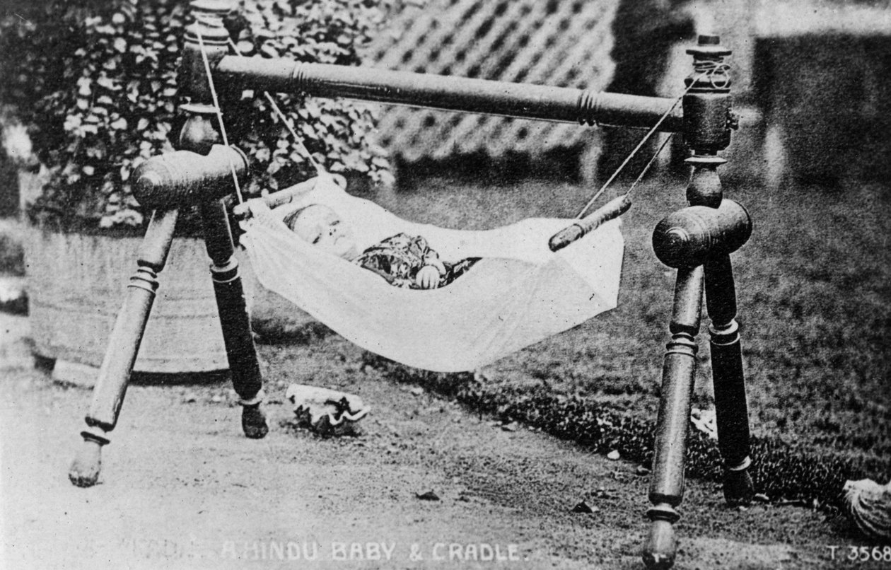 Hindu baby og vugge, India, 1900-tallet av Unbekannt