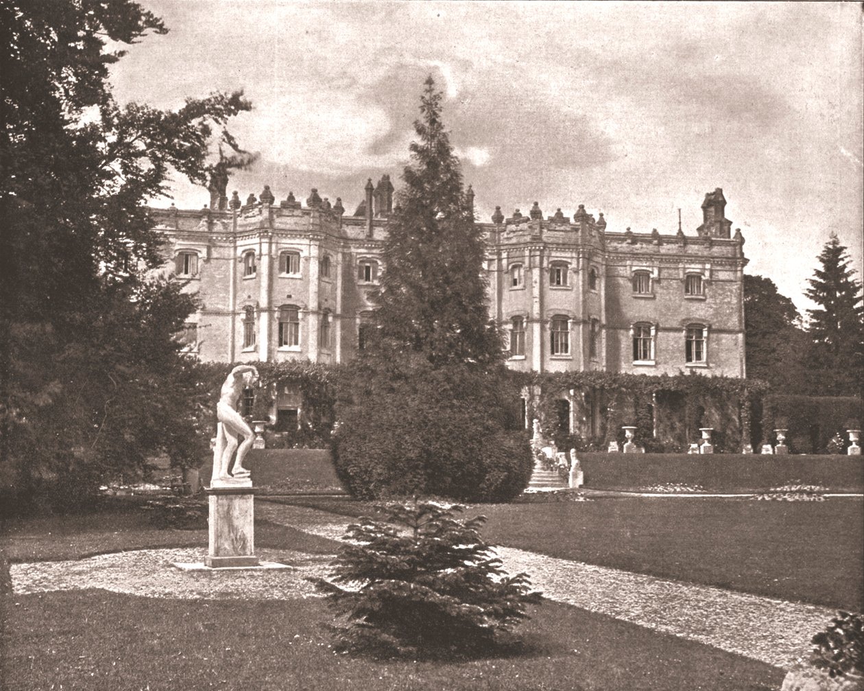 Hughenden Manor, High Wycombe, Buckinghamshire, 1894. av Unbekannt