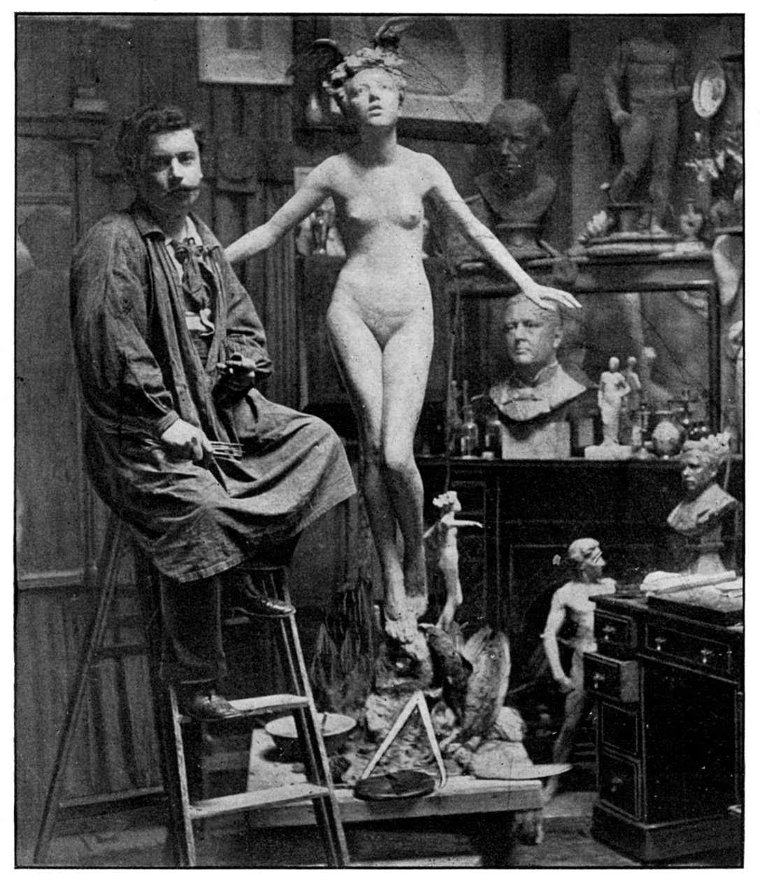 I Mr Lucchesis Studio, London, 1899 av Unbekannt