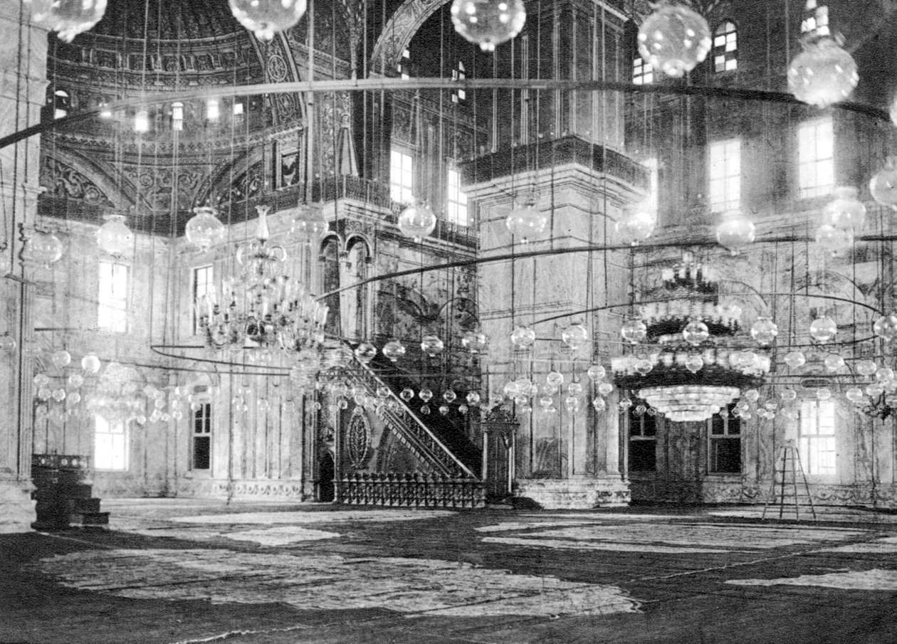 Inne i moskeen til Muhammad Ali ved Saladin-citadellet, Kairo, Egypt, ca 1920-tallet av Unbekannt
