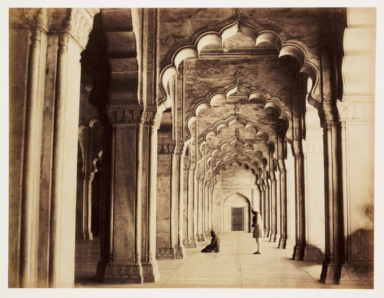 Interiøret i perlemoskeen i Agra (India), rundt 1865, bygget i marmor mellom 1646-1653 av Unbekannt