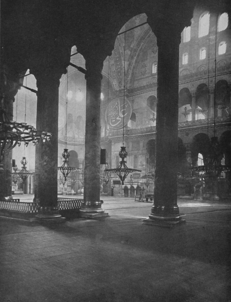 Interiør i Santa Sophia, 1913 av Unbekannt