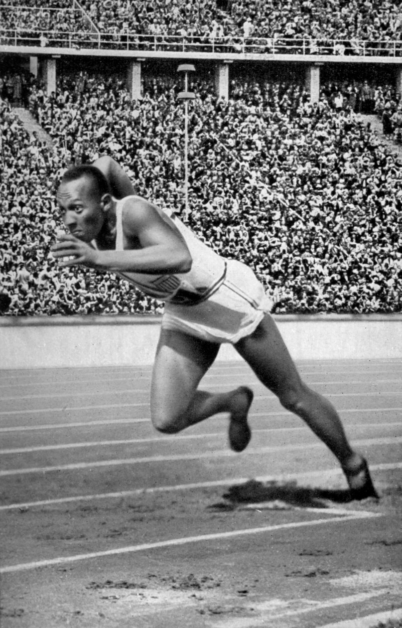 Jesse Owens ved starten av 200 meter ved de olympiske leker i Berlin, 1936 av Unbekannt