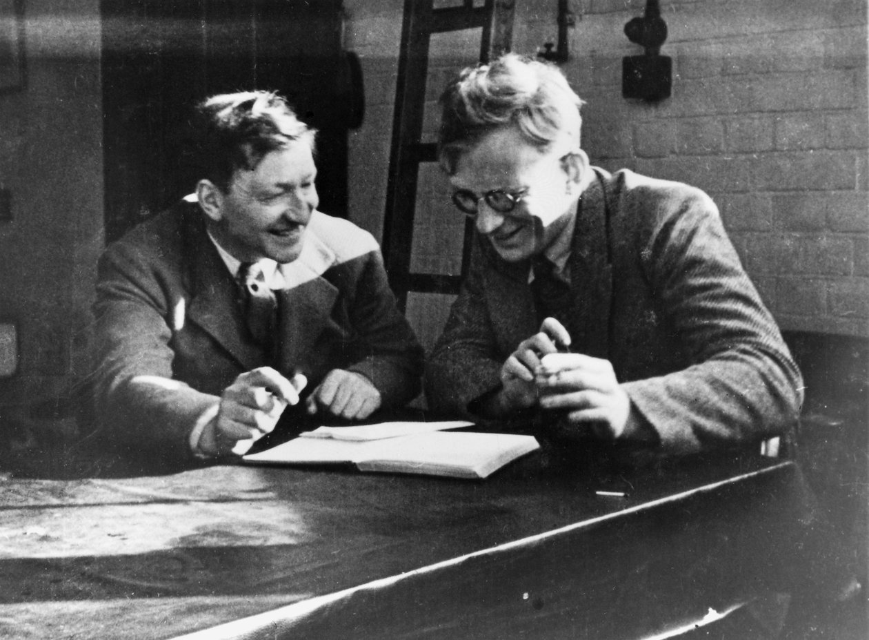 John Cockcroft og George Gamow, ca 1930 av Unbekannt