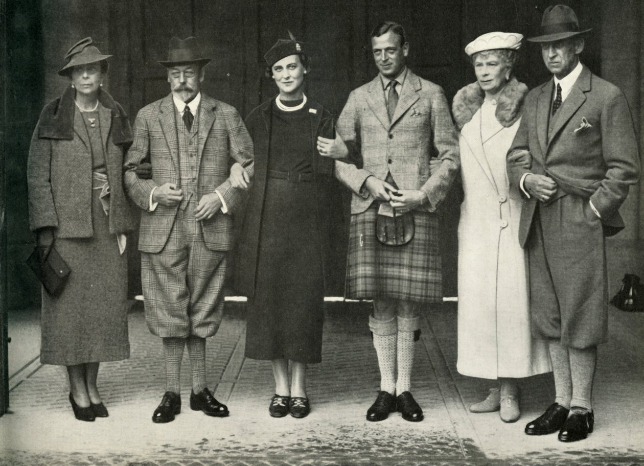 King George V, Queen Mary, Prince George, Princess Marina ... på Balmoral i 1934, 1951. av Unbekannt