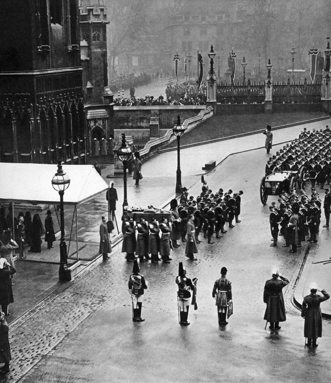 King George vs begravelsesprosesjon dannes i Westminster Hall, London, 1936 av Unbekannt