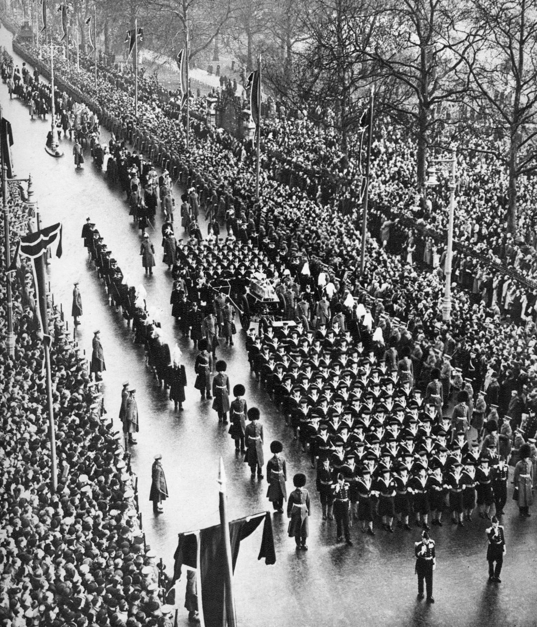 King George vs begravelsesprosesjon passerer langs Piccadilly, London, 28. januar 1936 av Unbekannt