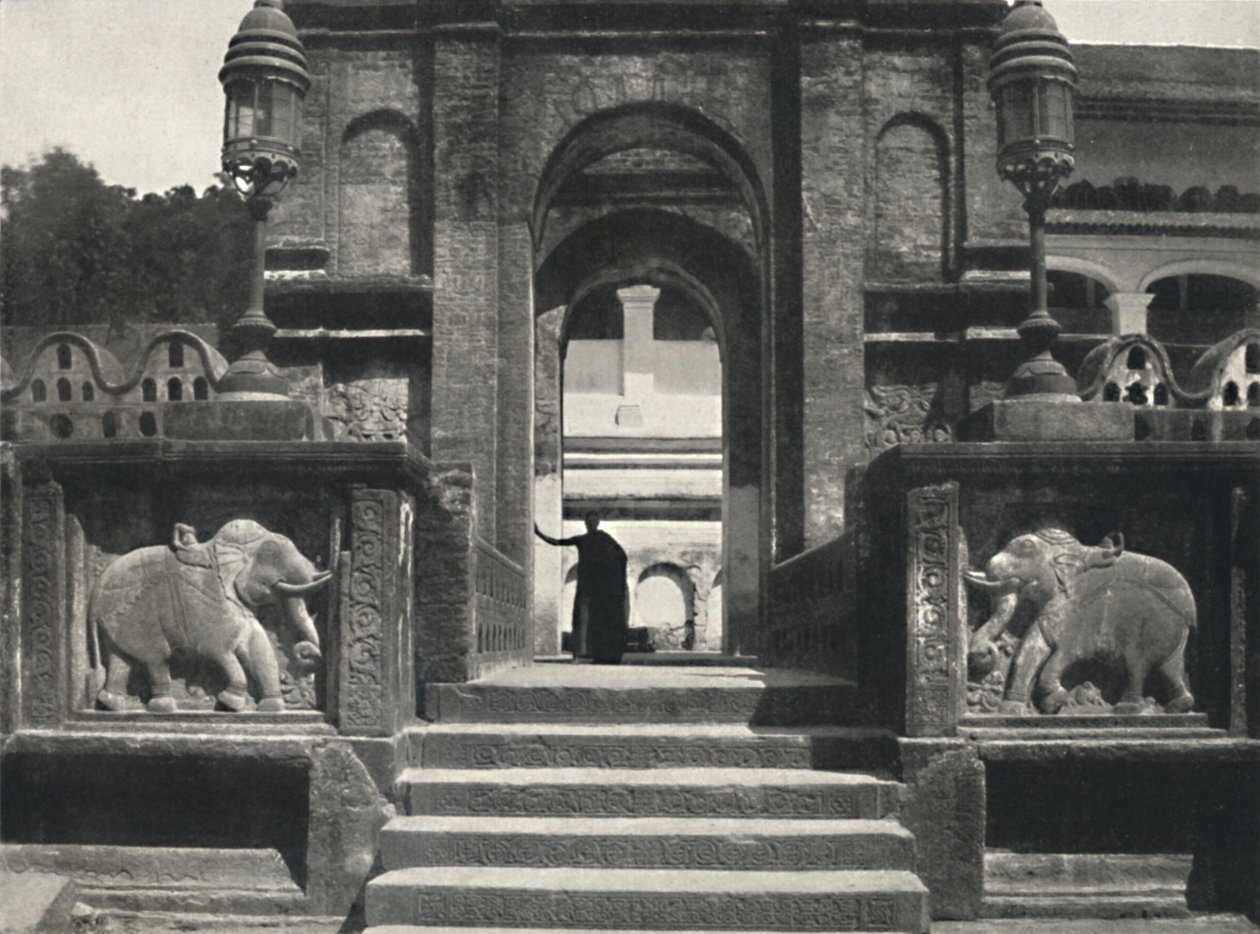 Kloster i tempelet til den hellige tann Dalada Maligawa Vihara, Kandy, 1926 av Unbekannt