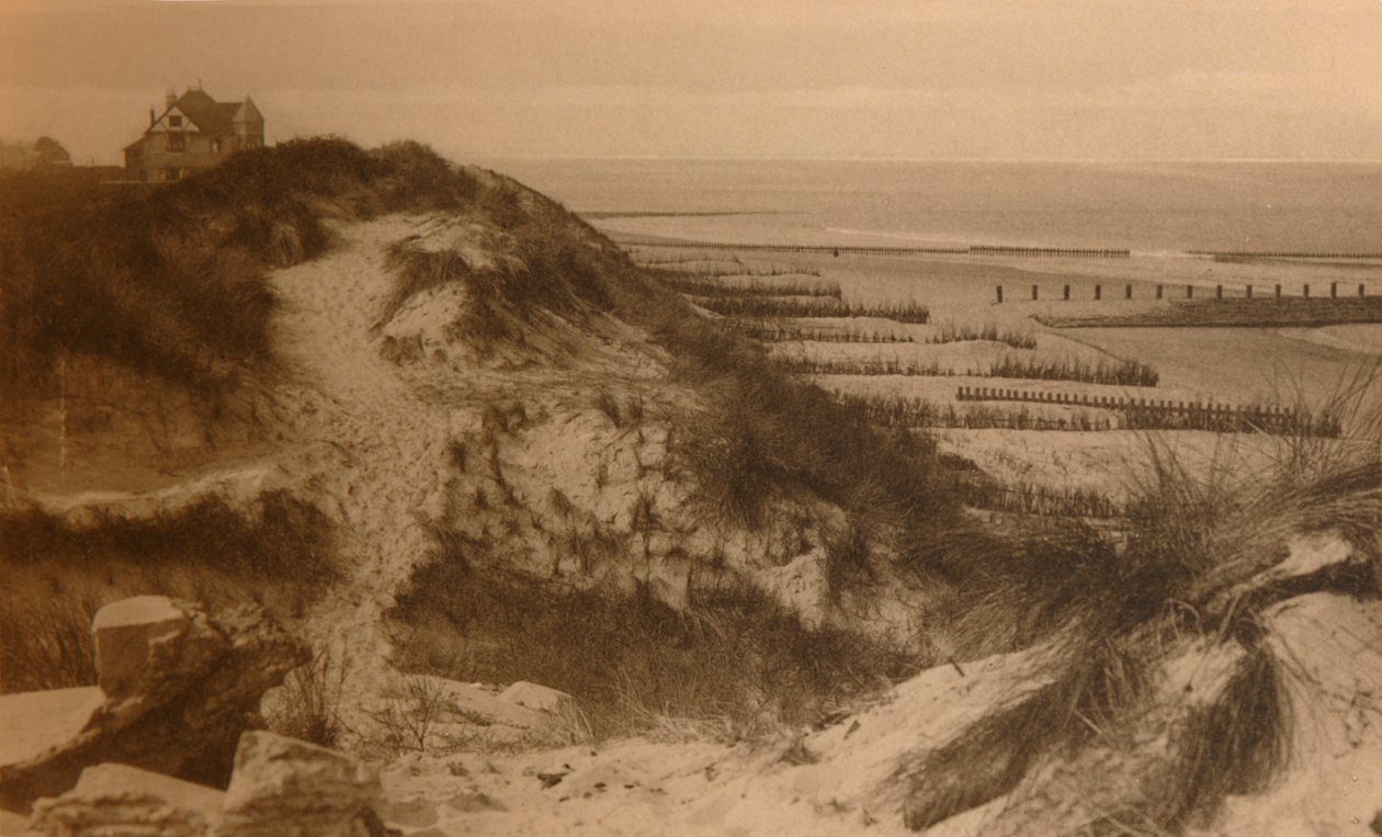 Le Dunes et la Plage, Sanddyner og strand, c1900. av Unbekannt
