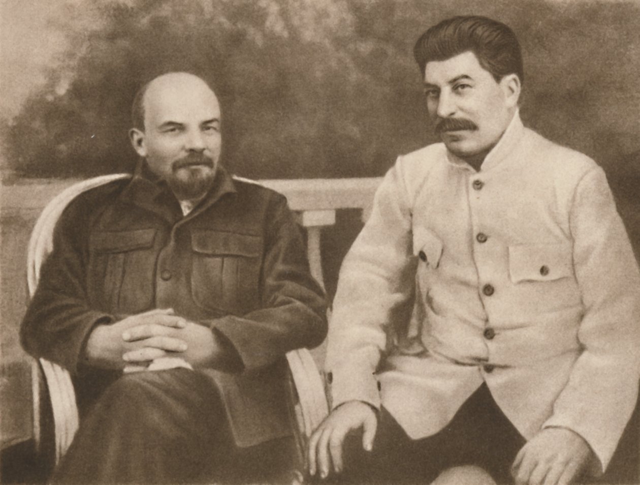 Lenin og Stalin i Gorki nær Moskva, 1922, 1939. av Unbekannt