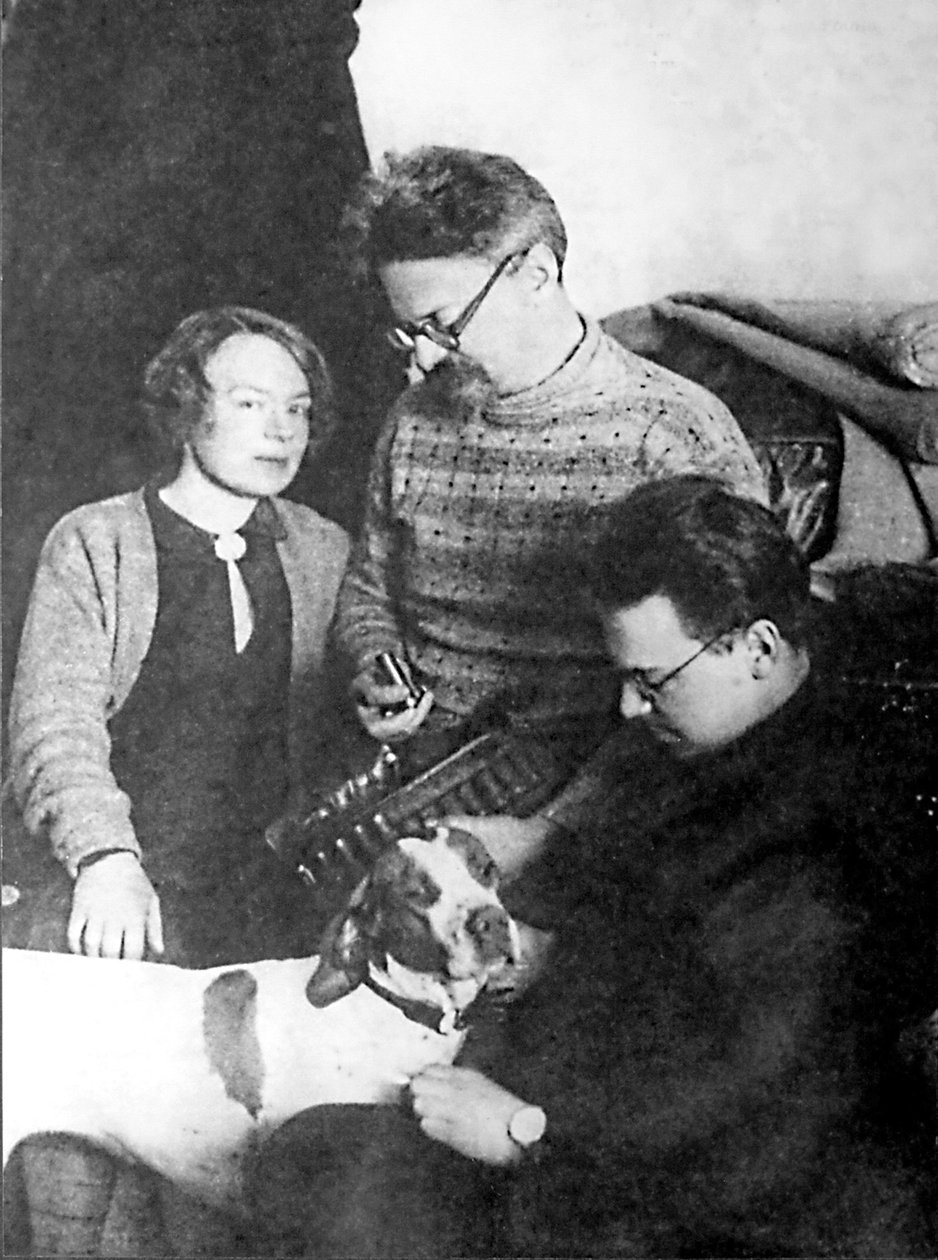 Leon Trotsky og hans familie, Alma Ata, USSR, 1928 av Unbekannt