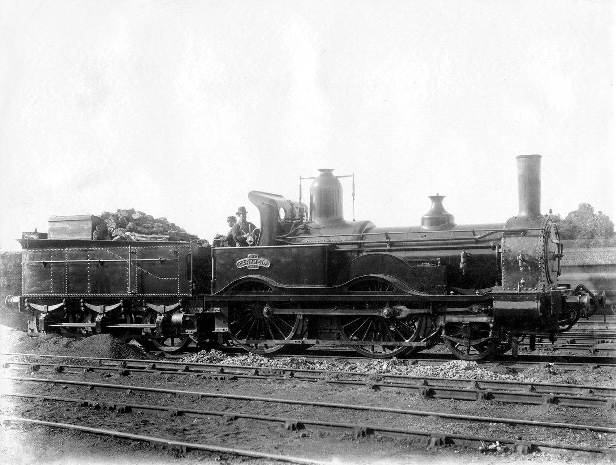 London & South Western Railway LSWR lokomotiv nr. 5, Ganymede og tender, c1873 av Unbekannt
