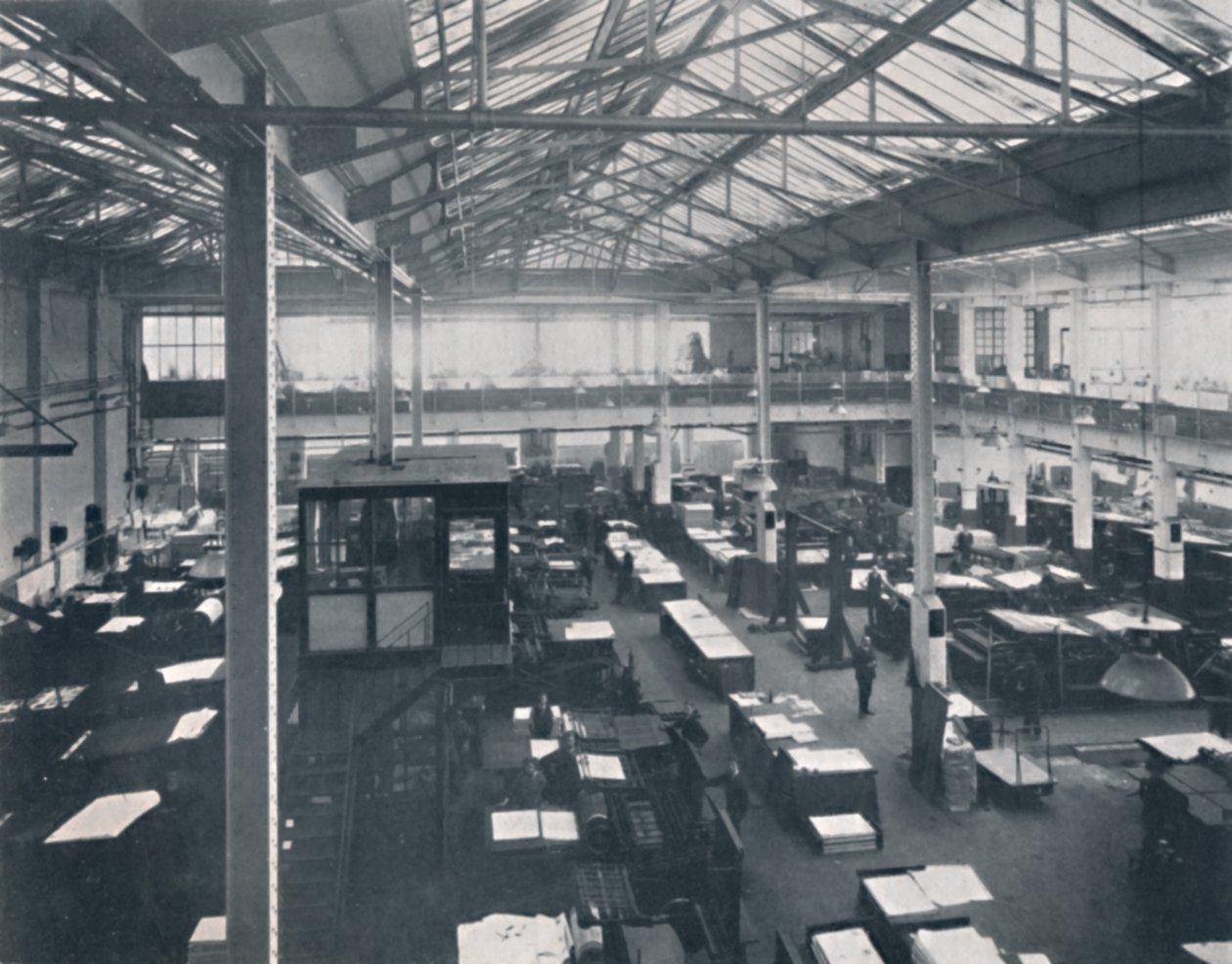 Maskinhall, 1916 av Unbekannt
