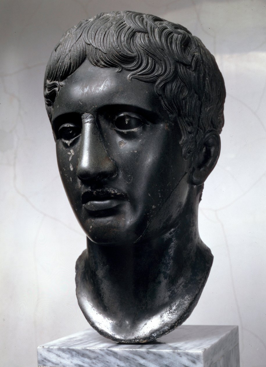 Marmorhode av Doryphoros romersk kopi etter original av Polykleitos, c450-c440 f.Kr. av Unbekannt