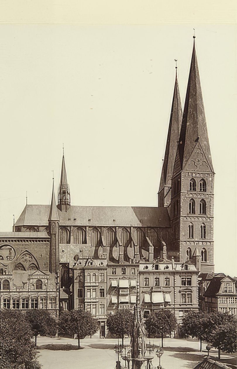 Marienkirche i Lübeck. Rundt 1900 av Unbekannt