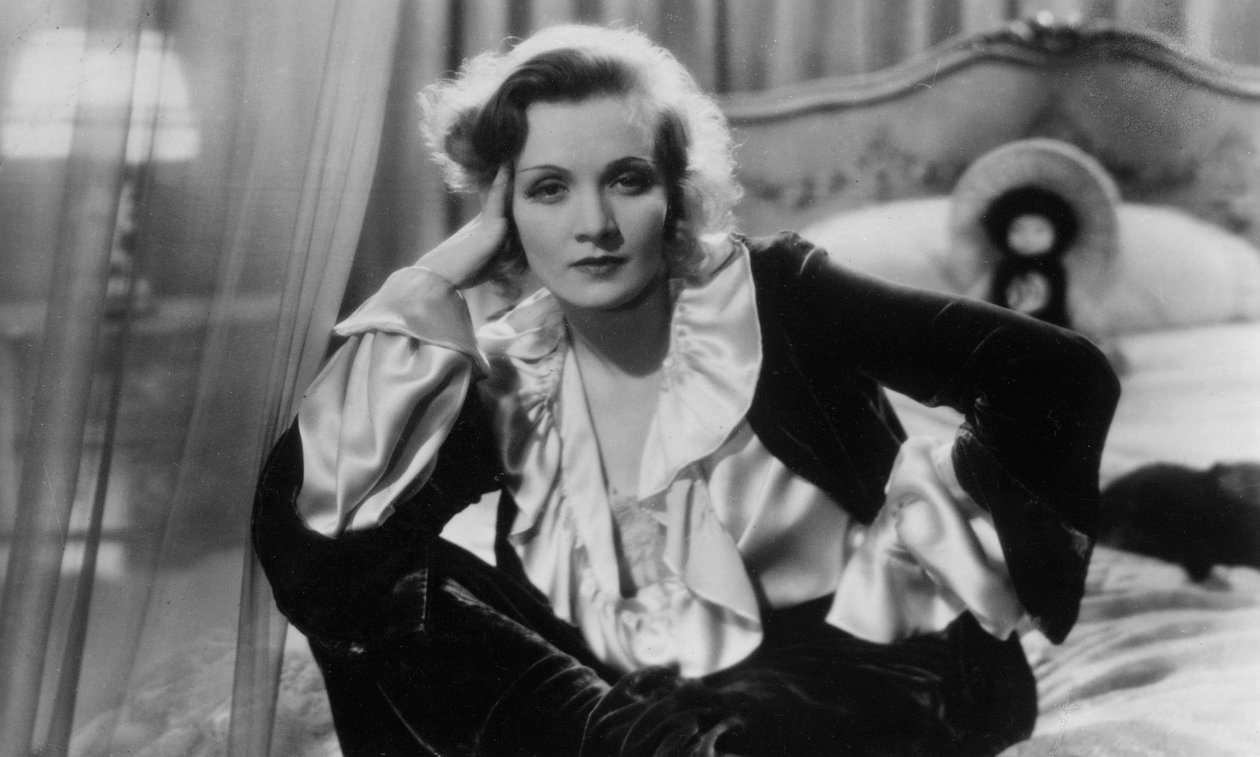 Marlene Dietrich 1901-1992, tyskfødt amerikansk skuespillerinne, sanger og underholder, 1900-tallet av Unbekannt
