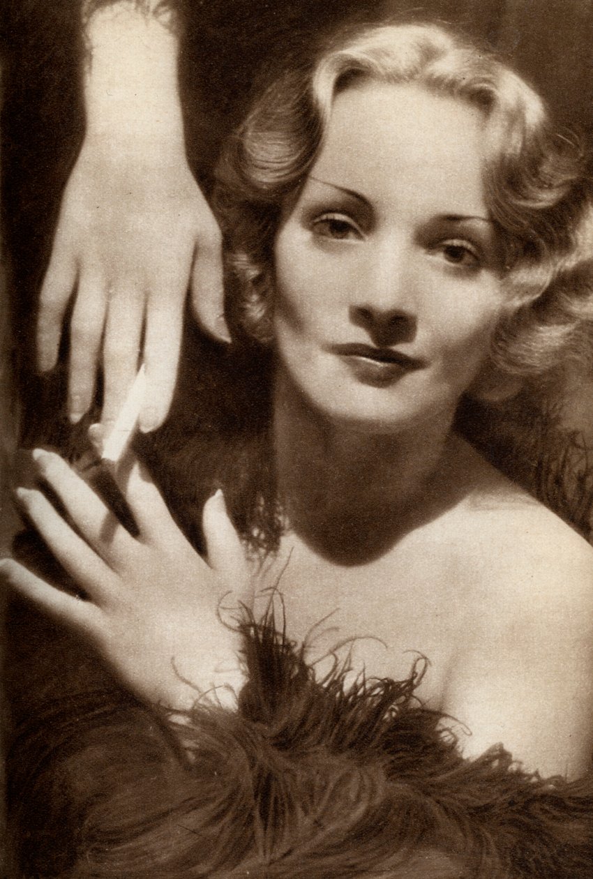 Marlene Dietrich , tysk-amerikansk skuespillerinne, 1933 av Unbekannt