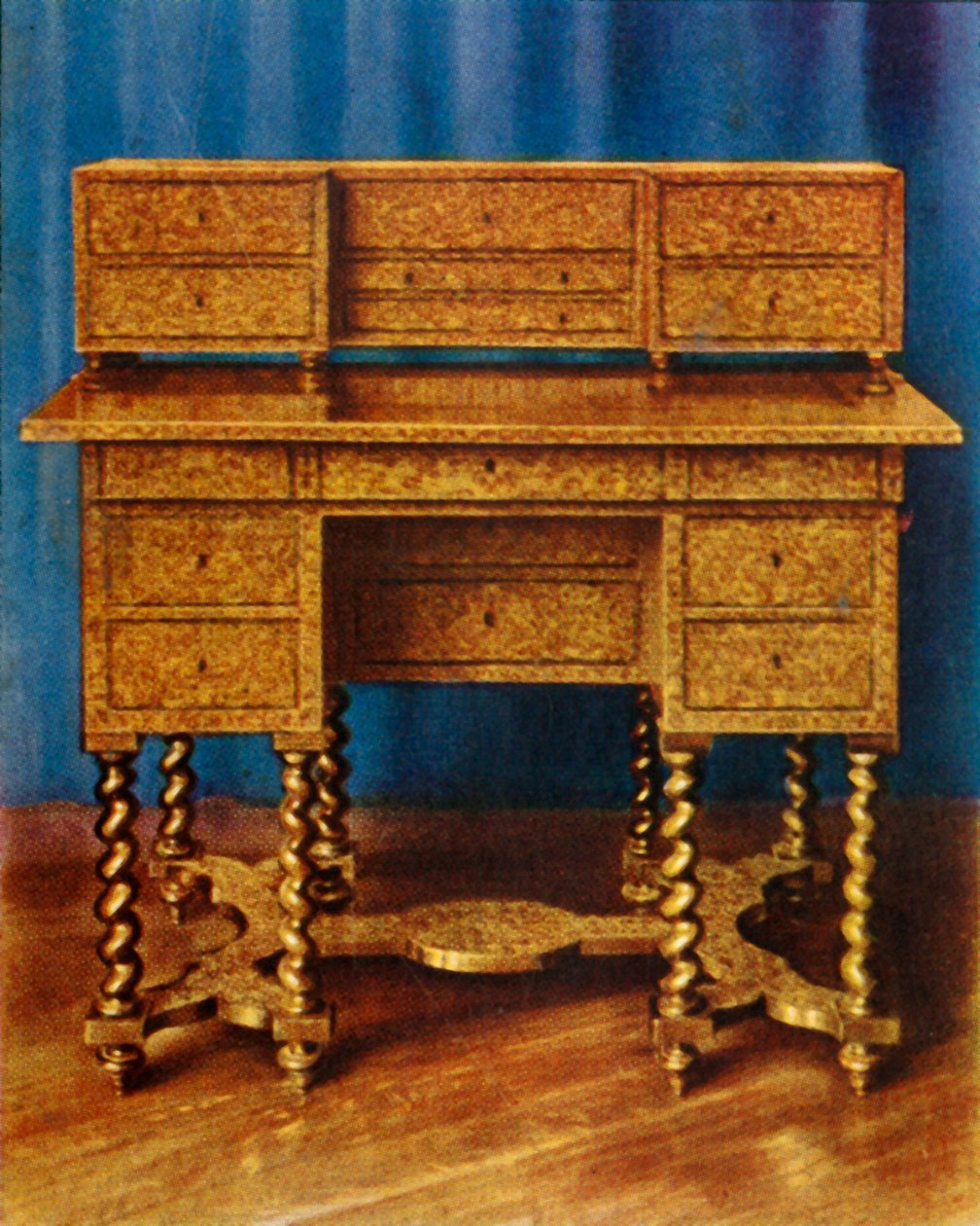 Marquetry Writing Table of King William III, 1938. av Unbekannt